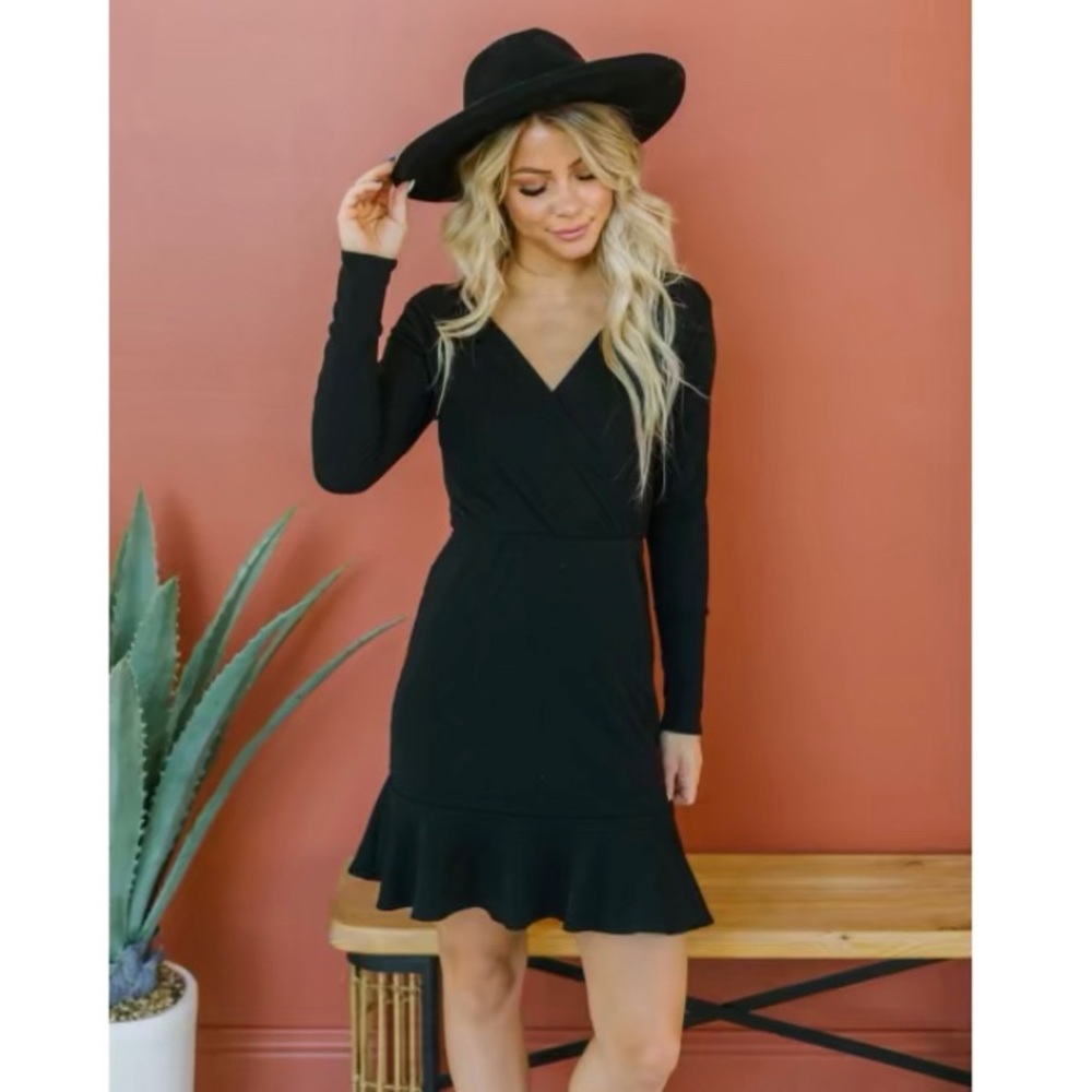 Ruffle wrap dress, black